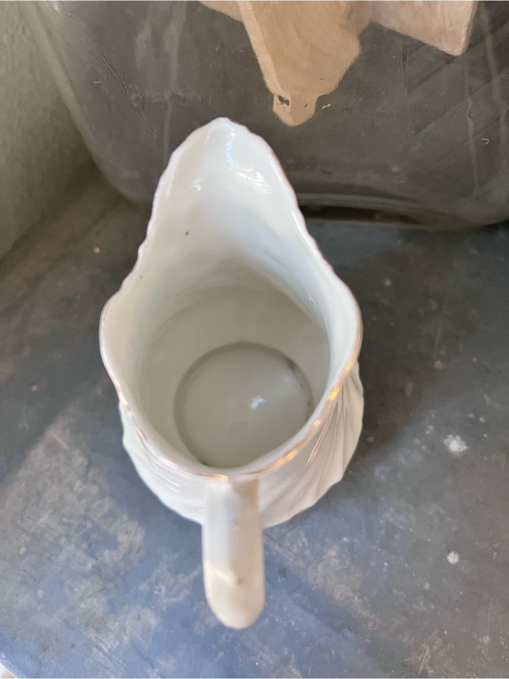 Cream Pitcher - Picture 4 of 6